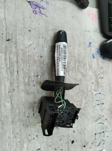 Foto de MANDO INTERMITENTES RENAULT CLIO II FASE II (B/CB0) referencia 6166