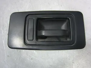 Foto de MANETA INTERIOR DELANTERA IZQUIERDA CITROEN AX 1.4  (75 CV / 55 KW) referencia 9563062077
