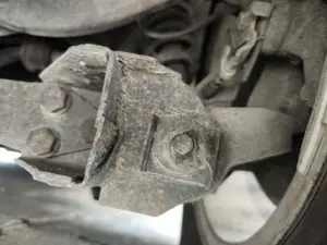 Foto de BRAZO SUSPENSION TRASERO DERECHO ALFA ROMEO 159 (140) 1.9 JTD (M) 16V CAT (150 CV / 110 KW) referencia 50705638