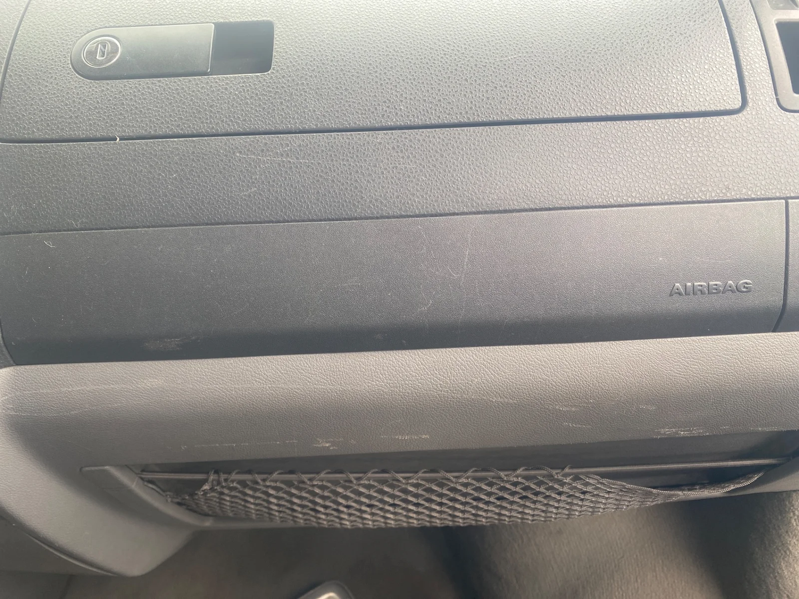 Foto de AIRBAG DELANTERO DERECHO VOLKSWAGEN T5 TRANSPORTER BUS (7H) 2.5 TDI (131 CV / 96 KW)