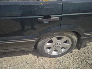 Foto de MANGUETA TRASERA IZQUIERDA LAND ROVER RANGE ROVER (LP) 4.6 CAT (218 CV / 160 KW)