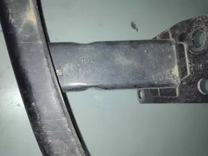 Foto de REFUERZO PARAGOLPES DELANTERO SEAT CORDOBA BERLINA (6L2) referencia 6L0806557 foto 2