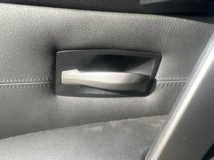 Foto de MANETA INTERIOR TRASERA IZQUIERDA BMW SERIE 5 BERLINA (E60) 3.0 24V CAT (231 CV / 170 KW) referencia 51217076247