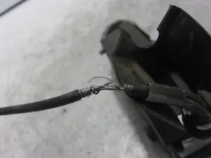 Foto de CERRADURA PUERTA DELANTERA DERECHA CITROEN C4 BERLINA 1.6 HDi CAT (9HY / DV6TED4) (109 CV / 80 KW) referencia 9683415980 foto 8