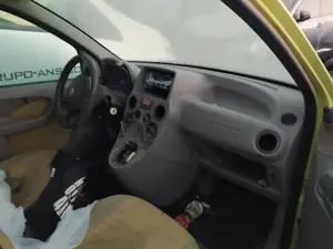 Foto de PALANCA FRENO FIAT II PANDA (169) 1.2 CAT (60 CV / 44 KW) referencia 0735354541
