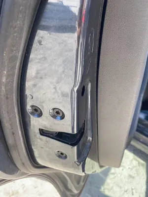 Foto de CERRADURA PUERTA TRASERA IZQUIERDA FORD FOCUS SPORTBREAK (CB4)