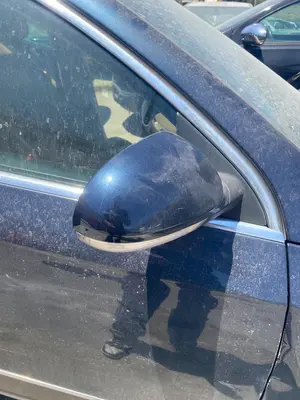 Foto de RETROVISOR DERECHO VOLKSWAGEN PASSAT BERLINA (3C2) 2.0 TDI (140 CV / 103 KW) foto 2