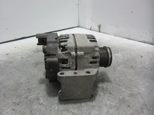 Foto de ALTERNADOR OPEL CORSA C 1.3 16V CDTI CAT (Z 13 DT / LN9) (69 CV / 51 KW) referencia 13117279YQ foto 2