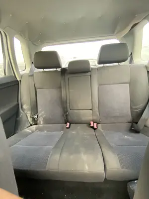 Foto de ASIENTO TRASERO MEDIO VOLKSWAGEN POLO IV (9N3) 1.4 FSI (86 CV / 63 KW)