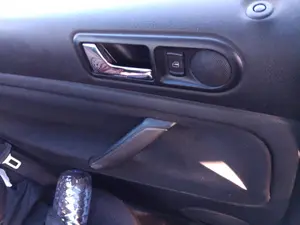 Foto de GUARNECIDO PUERTA TRASERA IZQUIERDA VOLKSWAGEN PASSAT BERLINA (3B3) 1.9 TDI (131 CV / 96 KW) referencia 3B5867211AAFKZ foto 2
