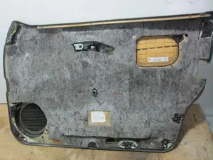 Foto de GUARNECIDO PUERTA DELANTERA IZQUIERDA MERCEDES-BENZ CLASE E (BM 210) BERLINA 2.2 Diesel CAT (95 CV / 70 KW) referencia A2107200105 foto 2