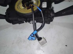 Foto de MANDO MULTIFUNCION CITROEN DS3 1.6 e-HDi FAP (92 CV / 68 KW) referencia 96667326XT foto 9