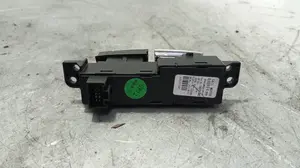 Foto de INTERRUPTOR MG HS 1.5 Turbo (161 CV / 119 KW) referencia 10531382 foto 4
