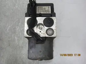 Foto de ABS PEUGEOT 306 3/5 PT. / 4 PT. (S2) 1.6 CAT (101 CV / 74 KW) referencia 0273004440 foto 4