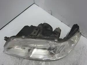 Foto de FARO IZQUIERDO PEUGEOT 306 3/5 PT. / 4 PT. (S2) 1.9 Diesel (69 CV / 51 KW) referencia 5501124L foto 4