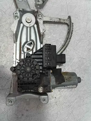 Foto de ELEVALUNAS DELANTERO DERECHO OPEL ASTRA G BERLINA 2.0 16V DI CAT (X 20 DTL / LD3) (82 CV / 60 KW) referencia 90521876 foto 4