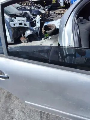Foto de LUNA TRASERA DERECHA SEAT LEON (1M1) 1.9 TDI (90 CV / 66 KW)