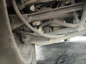 Foto de BRAZO SUSPENSION TRASERO IZQUIERDO AUDI A6 BERLINA (4B2) 2.5 V6 24V TDI (180 CV / 132 KW) referencia 4B0505311
