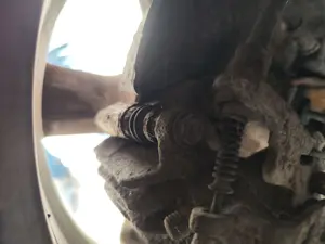 Foto de MANGUETA TRASERA IZQUIERDA VOLKSWAGEN PASSAT VARIANT (3B5) 1.9 TDI (110 CV / 81 KW)