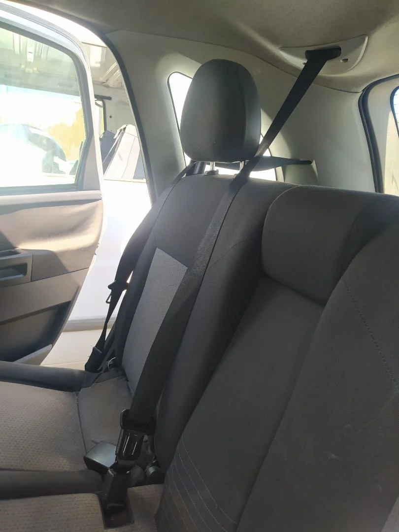 Foto de CINTURON SEGURIDAD TRASERO CENTRAL OPEL MERIVA 1.7 16V DTI CAT (Y 17 DT / LR6) (75 CV / 55 KW)