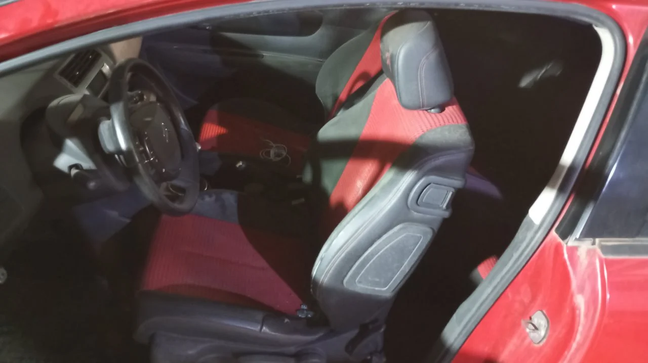 Foto de ASIENTO DELANTERO IZQUIERDO CITROEN C4 COUPE 1.6 HDi CAT (9HY / DV6TED4) (109 CV / 80 KW)
