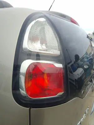 Foto de PILOTO TRASERO IZQUIERDO CITROEN C3 PICASSO 1.6 16V (120 CV / 88 KW)