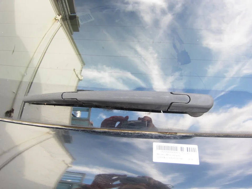 Foto de MOTOR LIMPIA TRASERO CITROEN C5 AIRCROSS 1.2 12V e-THP / PureTech (131 CV / 96 KW)