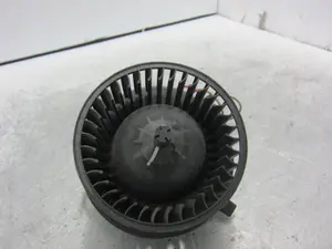 Foto de MOTOR CALEFACCION SEAT INCA (6K9) 1.9 Diesel CAT (1Y) (64 CV / 47 KW) referencia 6N1819021 foto 3