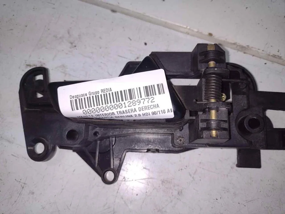 Foto de MANETA INTERIOR TRASERA DERECHA CITROEN XANTIA BERLINA 2.0 HDi CAT (RHY / DW10TD) (90 CV / 66 KW) referencia 9610679977