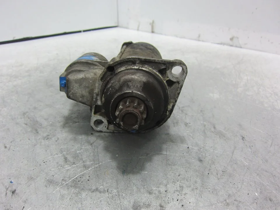 Foto de MOTOR ARRANQUE VOLKSWAGEN GOLF IV BERLINA (1J1)(10.1997) referencia 455939