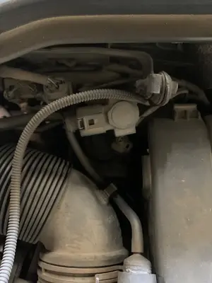 Foto de BOMBA FRENO VOLKSWAGEN PASSAT VARIANT (3C5) 2.0 TDI (140 CV / 103 KW) foto 2
