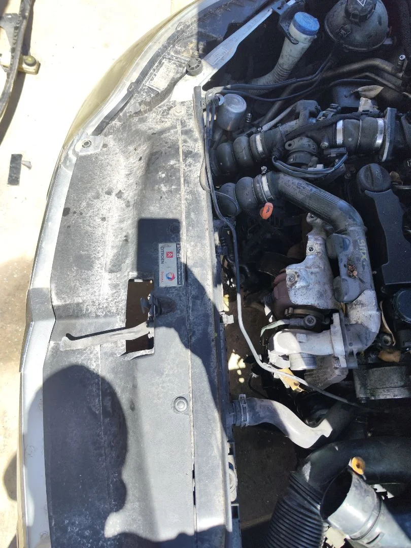 Foto de PANEL FRONTAL CITROEN C4 BERLINA 1.6 16V HDi (90 CV / 66 KW)