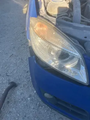 Foto de FARO ANTINIEBLA IZQUIERDO SKODA FABIA COMBI (5J5) 1.4 TDI (80 CV / 59 KW) referencia 7H0941699C