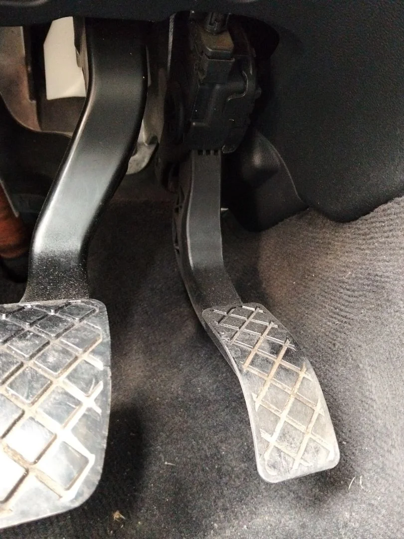 Foto de PEDAL ACELERADOR AUDI A4 BERLINA (8K2) 2.0 16V TDI (143 CV / 105 KW)