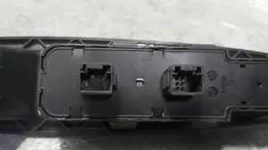 Foto de MANDO ELEVALUNAS DELANTERO IZQUIERDO CITROEN C4 BERLINA 1.6 16V CAT (NFU / TU5JP4) (109 CV / 80 KW) referencia 9651464577 foto 4