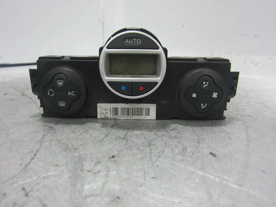 Foto de MANDO CALEFACCION / AIRE ACONDICIONADO RENAULT SCENIC II (JM) 1.9 dCi Diesel (120 CV / 88 KW) referencia 8200501465