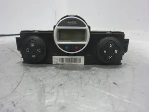 Foto de MANDO CALEFACCION / AIRE ACONDICIONADO RENAULT SCENIC II (JM) 1.9 dCi Diesel (120 CV / 88 KW) referencia 8200501465 foto 1