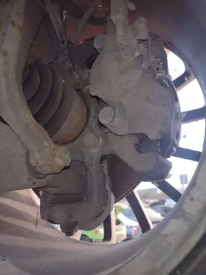 Foto de MANGUETA DELANTERA IZQUIERDA ALFA ROMEO GT (125) 1.9 JTD (M) 16V CAT (150 CV / 110 KW) referencia 0060624976