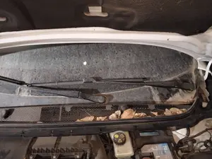 Foto de BRAZO LIMPIA DELANTERO IZQUIERDO PEUGEOT 308