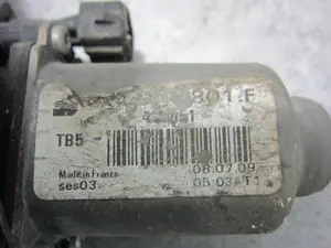 Foto de ELEVALUNAS DELANTERO DERECHO SEAT IBIZA (6K1) 1.9 TDI (110 CV / 81 KW) referencia 6K4956801 foto 3