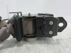 Foto de CINTURON SEGURIDAD TRASERO IZQUIERDO CHRYSLER JEEP GR.CHEROKEE (ZJ)/(Z) 5.2 V8 CAT (211 CV / 155 KW) referencia CM23049 foto 2