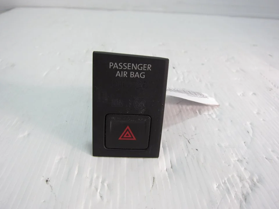 Foto de WARNING VOLKSWAGEN GOLF VII BERLINA (BQ1/BE2) 1.6 TDI (116 CV / 85 KW) referencia 5G1919225ARDW