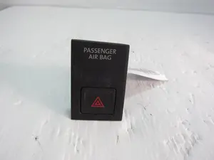 Foto de WARNING VOLKSWAGEN GOLF VII BERLINA (BQ1/BE2) 1.6 TDI (116 CV / 85 KW) referencia 5G1919225ARDW