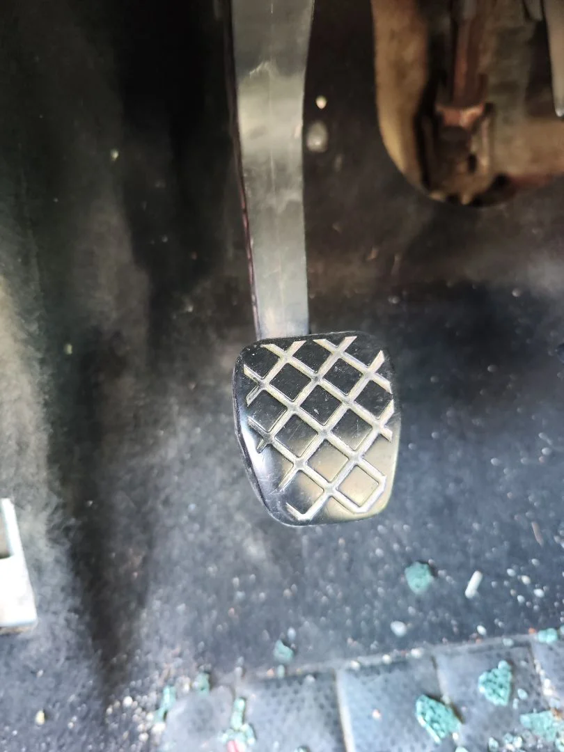 Foto de PEDAL EMBRAGUE VOLKSWAGEN GOLF IV BERLINA (1J1)(10.1997) 1.9 TDI (90 CV / 66 KW)