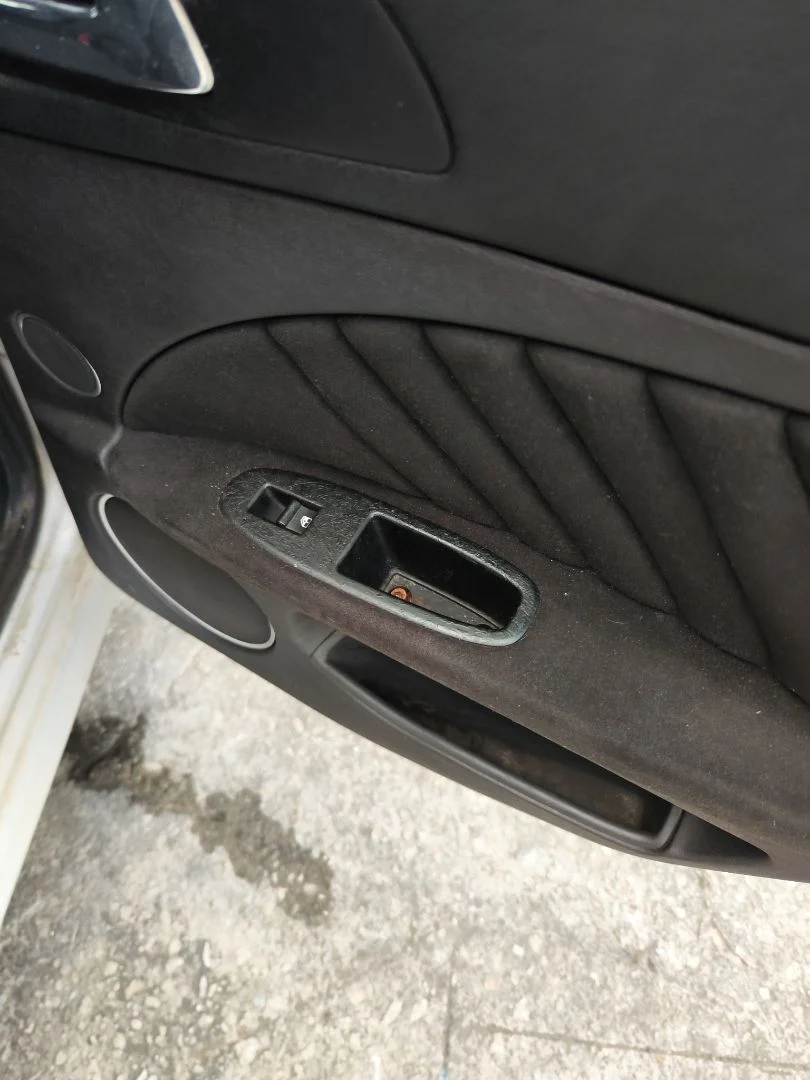 Foto de ELEVALUNAS TRASERO DERECHO ALFA ROMEO 159 (140) 1.9 JTD (M) 16V CAT (150 CV / 110 KW)