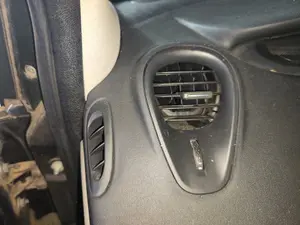 Foto de NO IDENTIFICADO RENAULT SCENIC II (JM) 1.9 dCi Diesel (120 CV / 88 KW)