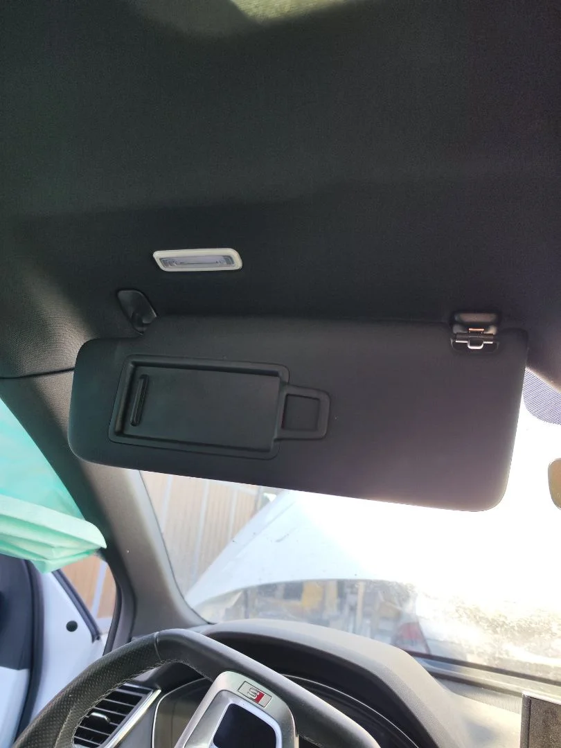 Foto de PARASOL IZQUIERDO AUDI Q5 FYG Híbrido 220 kW (2.0 Ltr. - 195 kW TFSI) (299 CV / 220 KW) referencia 8W0857551K