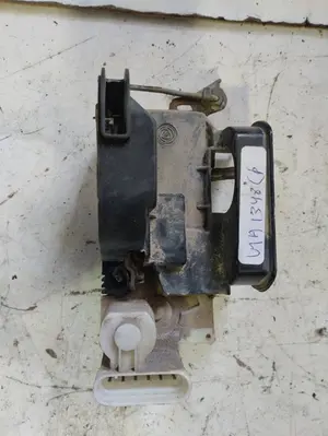 Foto de CERRADURA PUERTA TRASERA DERECHA FIAT I PUNTO (176) BERLINA 1.2 CAT (73 CV / 54 KW) referencia B792 foto 3
