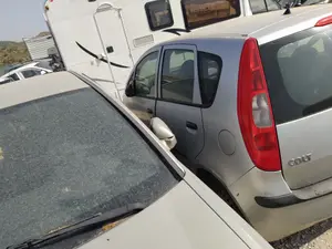 Foto de LUNA CUSTODIA TRASERA IZQUIERDA MITSUBISHI COLT CZ3 BERL. 5 (Z30A) 1.1 CAT (75 CV / 55 KW)