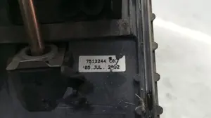 Foto de PALANCA CAMBIO MINI MINI (R50,R53) 1.6 16V CAT (116 CV / 85 KW) referencia 7513244 foto 5